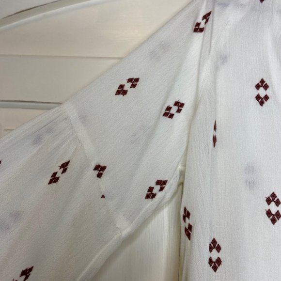 Gentle Fawn White Blouse with Burgundy Embroidery - Picture 2 of 10